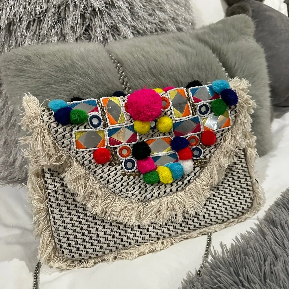 Sam Edelman Circus Jaiden Clutch with metal strap NWOT - Picture 1 of 4